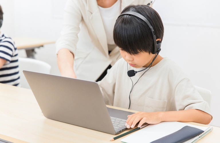 小学生から始めるプログラミング|パソコン教室ならマナカル岡崎